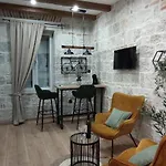 公寓 拉娜斯帕拉托公寓酒店