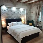 Lana Luxury Apartments- City Center Split Apartament Split