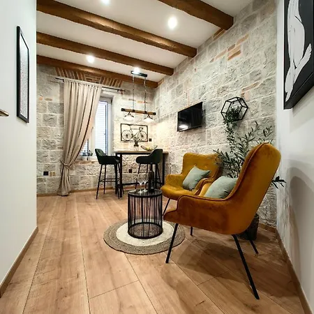 Apartment Lana