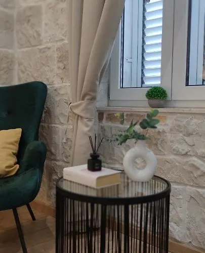 Lana Luxury Apartments- City Center Split Апартаменты *