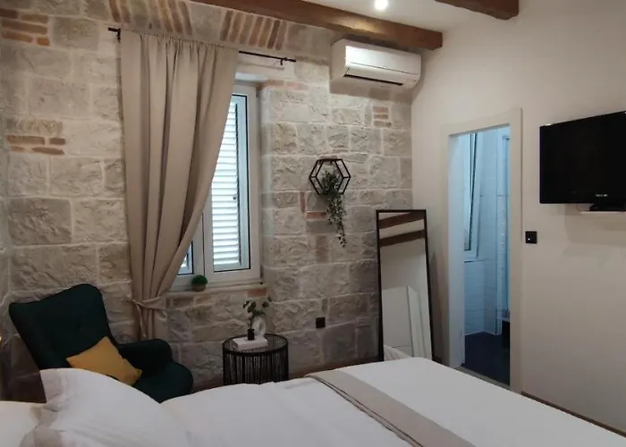 Lana Luxury Apartments- City Center Split Апартаменты *