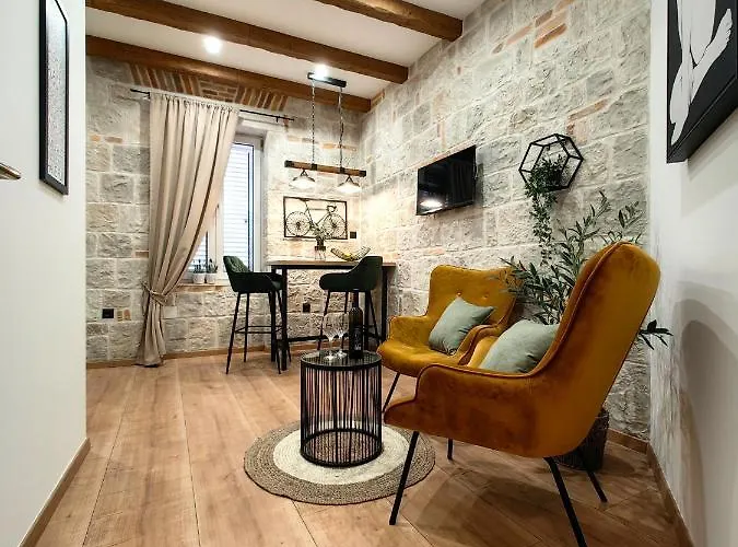Апартаменты Lana Luxury Apartments- City Center Split